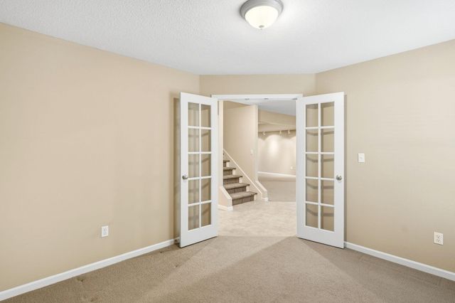 3005 GREENBRIAR DR, Columbia, MO 65203
