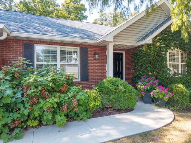 3005 GREENBRIAR DR, Columbia, MO 65203
