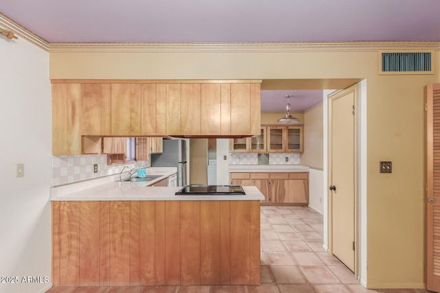 320 E ORANGE Drive, Casa Grande, AZ 85122