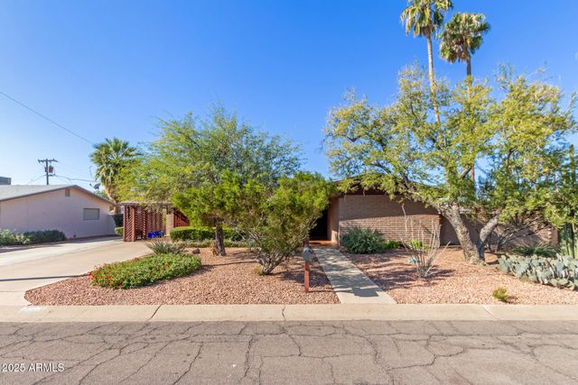 320 E ORANGE Drive, Casa Grande, AZ 85122