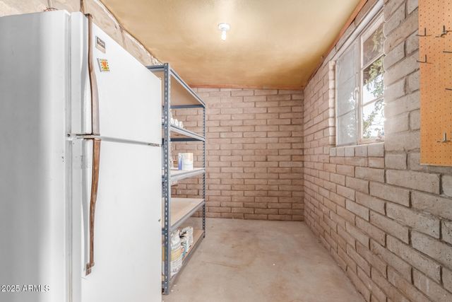 320 E ORANGE Drive, Casa Grande, AZ 85122