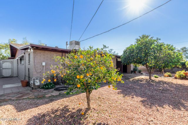 320 E ORANGE Drive, Casa Grande, AZ 85122