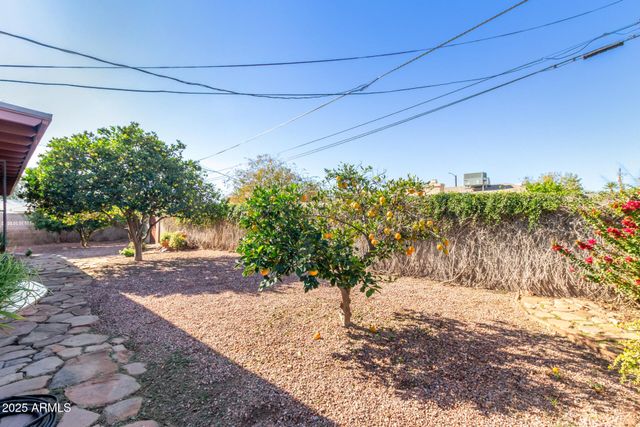 320 E ORANGE Drive, Casa Grande, AZ 85122