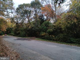 121 E ANNA STREET, Cape May Court House, NJ 08210