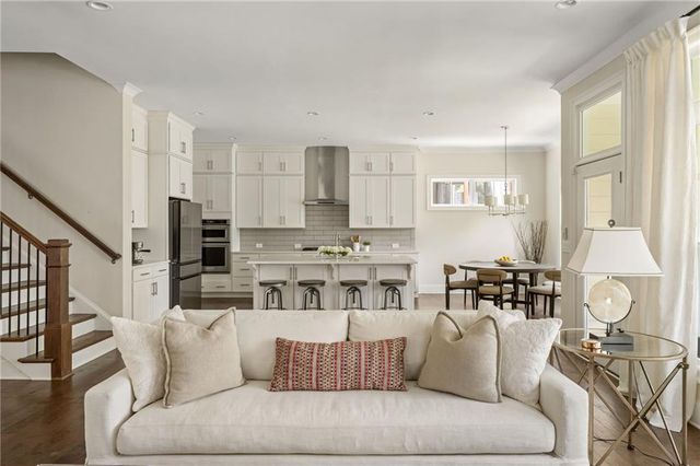 380 Braeden Way, Alpharetta, GA 30009