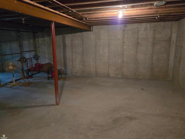 6151 Duce Road, Avoca, MI 48006