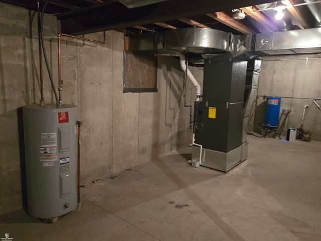 6151 Duce Road, Avoca, MI 48006