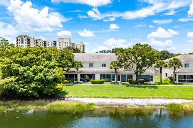 4842 Palmbrooke Circle W, West Palm Beach, FL 33417