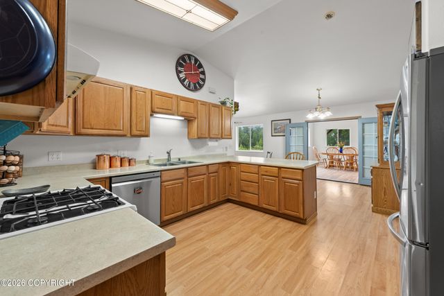 10700 E Yentna Drive, Palmer, AK 99645