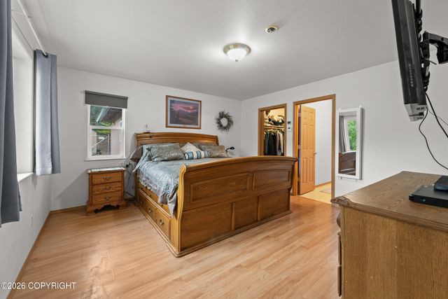 10700 E Yentna Drive, Palmer, AK 99645
