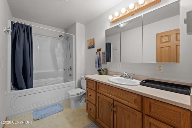 10700 E Yentna Drive, Palmer, AK 99645