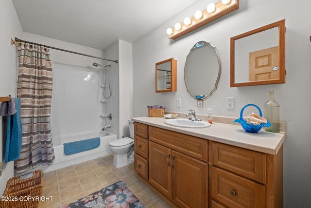 10700 E Yentna Drive, Palmer, AK 99645