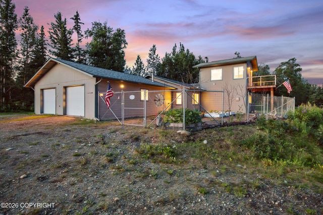 10700 E Yentna Drive, Palmer, AK 99645