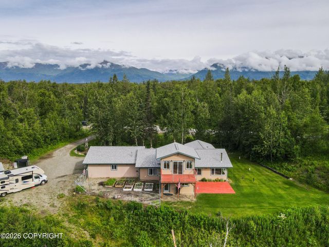 10700 E Yentna Drive, Palmer, AK 99645