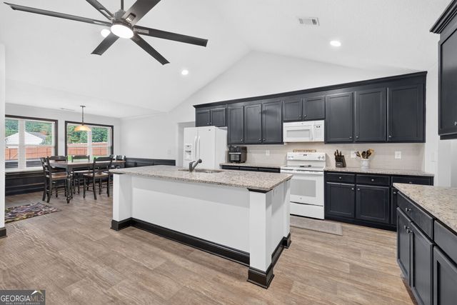 305 McMillian Court NW, Winder, GA 30680