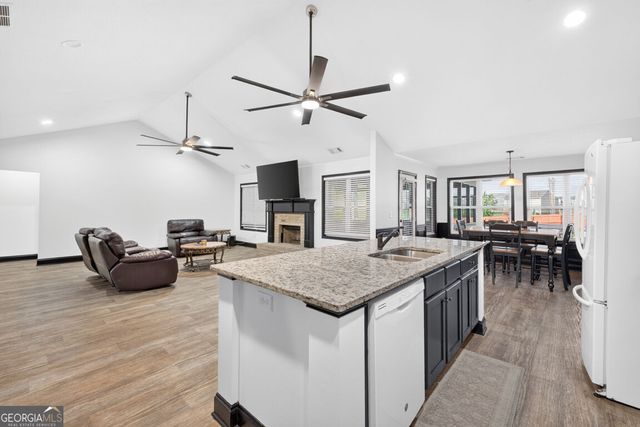 305 McMillian Court NW, Winder, GA 30680