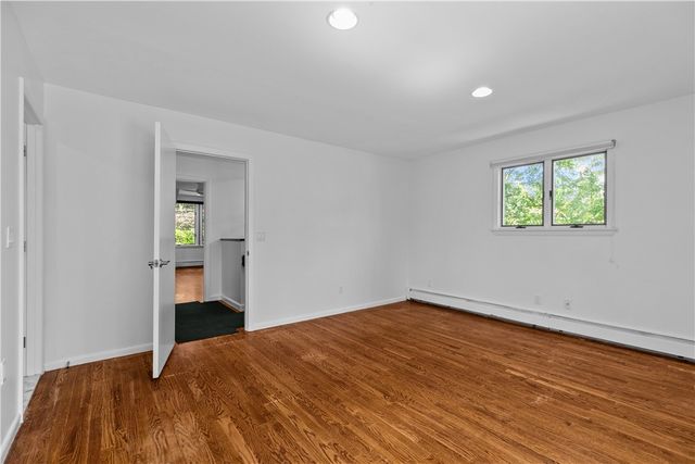 189 Laurel Avenue 189, Providence, RI 02906