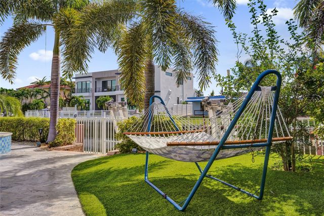 4930 NE 27th Terrace, Lighthouse Point, FL 33064