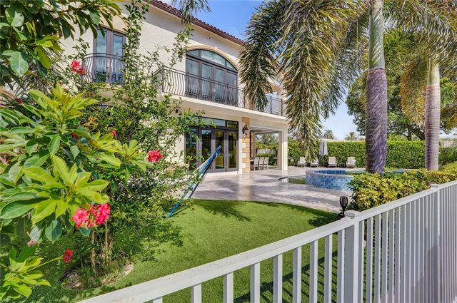 4930 NE 27th Terrace, Lighthouse Point, FL 33064
