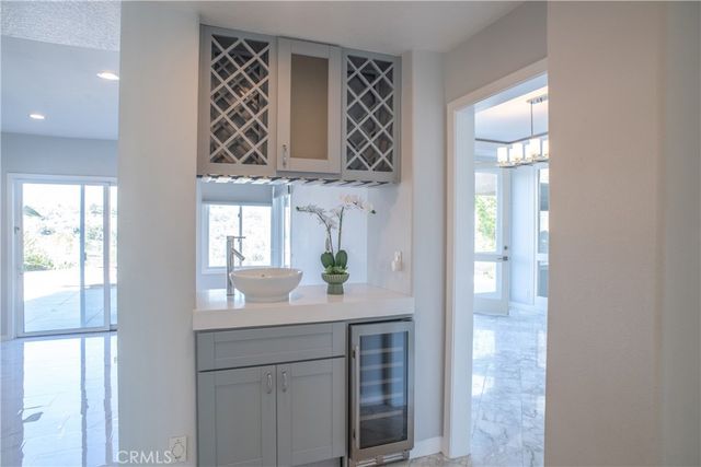 24825 Alexandra Court, Calabasas, CA 91302