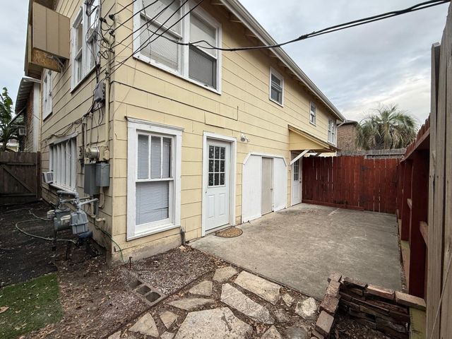 808 Colquitt Street A, Houston, TX 77006