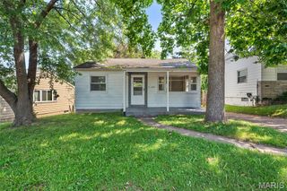 6541 Southwest Avenue, St Louis, MO 63139