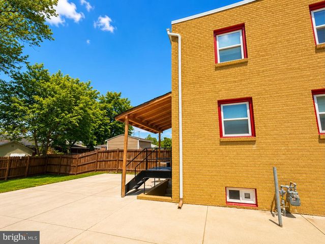 6638 24TH PL, Hyattsville, MD 20782