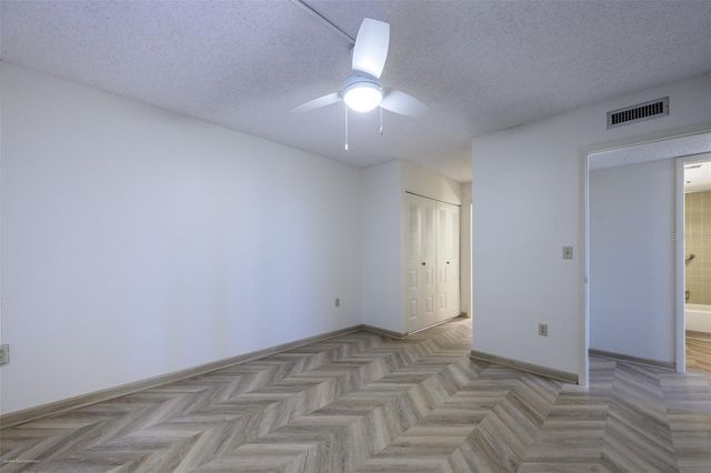 2300 AARON STREET 114, Port Charlotte, FL 33952