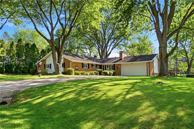 2701 Blue Rock Drive, Beavercreek, OH 45434