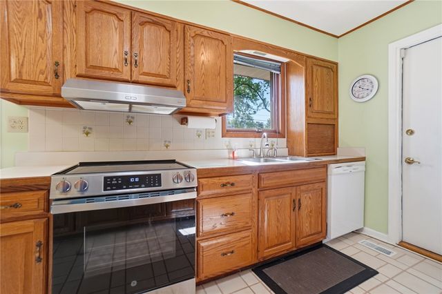2701 Blue Rock Drive, Beavercreek, OH 45434