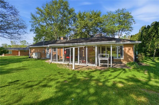 2701 Blue Rock Drive, Beavercreek, OH 45434