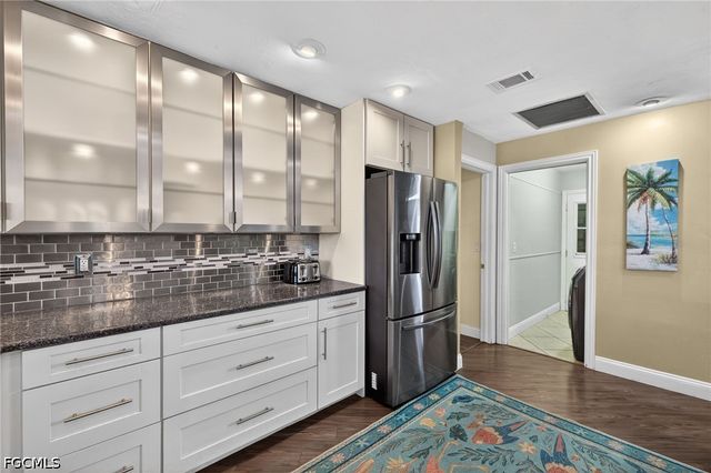 2317 SE 27th TER, Cape Coral, FL 33904