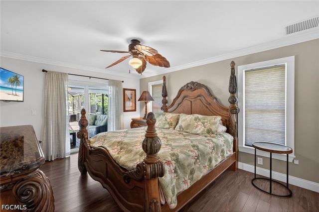 2317 SE 27th TER, Cape Coral, FL 33904