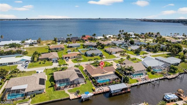 2317 SE 27th TER, Cape Coral, FL 33904