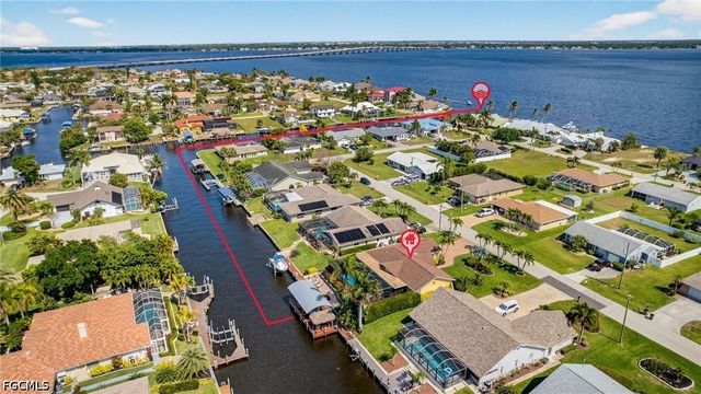 2317 SE 27th TER, Cape Coral, FL 33904