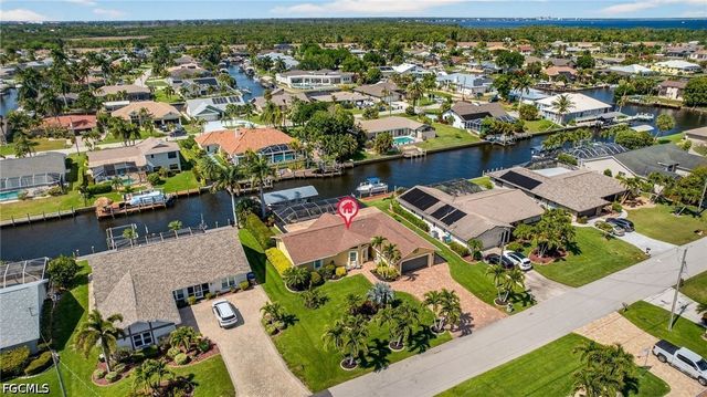 2317 SE 27th TER, Cape Coral, FL 33904
