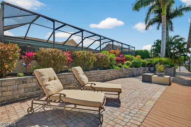 2317 SE 27th TER, Cape Coral, FL 33904