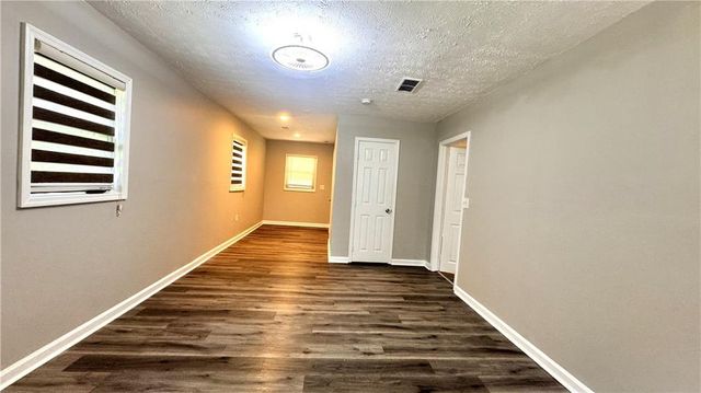 4091 Big Valley Trail, Stone Mountain, GA 30083