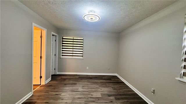 4091 Big Valley Trail, Stone Mountain, GA 30083