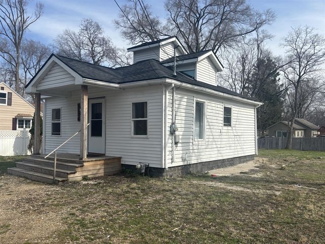 2228 Regent Street, Kalamazoo, MI 49004