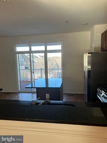 11921 LITTLE SENECA PKWY, Clarksburg, MD 20871