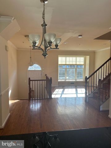 11921 LITTLE SENECA PKWY, Clarksburg, MD 20871