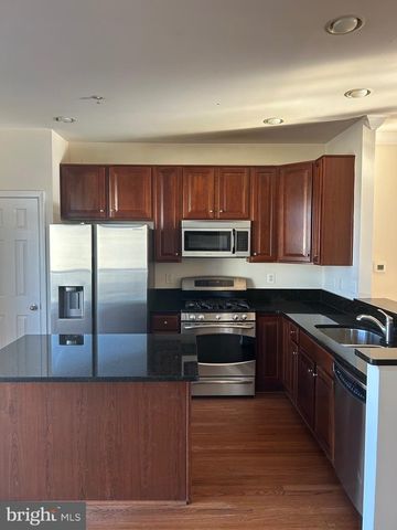 11921 LITTLE SENECA PKWY, Clarksburg, MD 20871