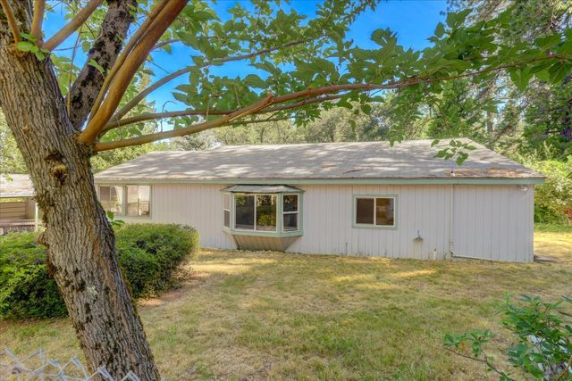 10826 Red Dog Rd, Nevada City, CA 95959