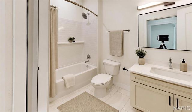 1401 Tower Grove Avenue 1B, St Louis, MO 63110