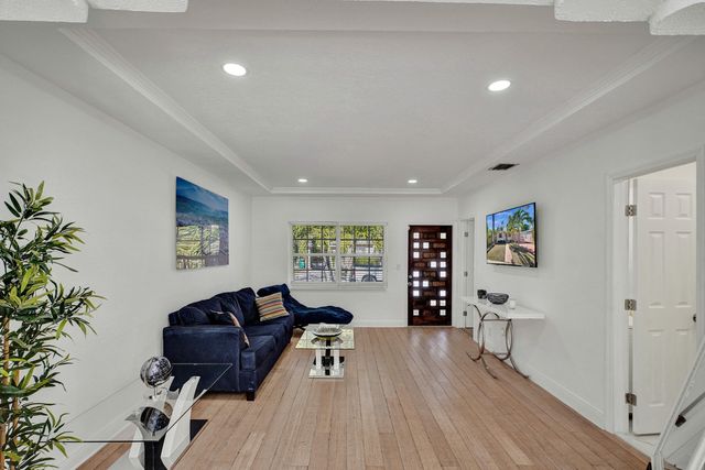 130 NE 49th Street, Miami, FL 33137