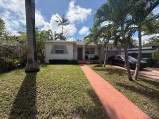 130 NE 49th Street, Miami, FL 33137