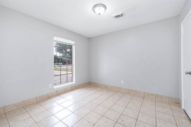 2014 Briar Ridge Drive, Rosenberg, TX 77471