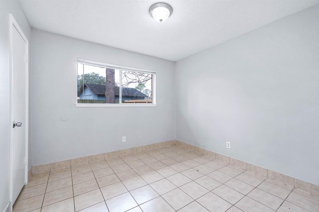 2014 Briar Ridge Drive, Rosenberg, TX 77471