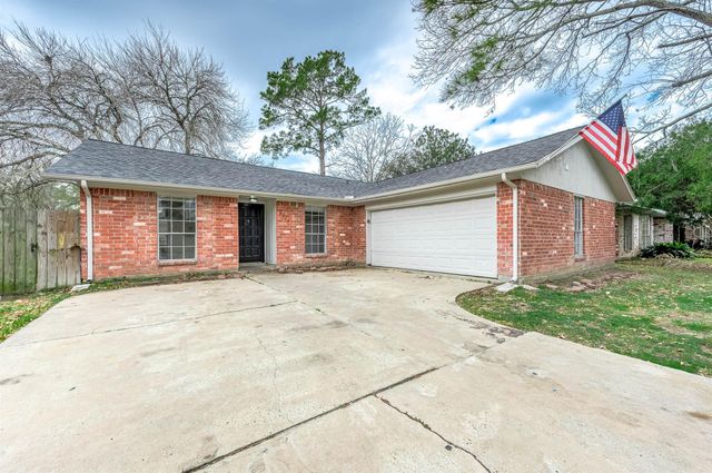2014 Briar Ridge Drive, Rosenberg, TX 77471
